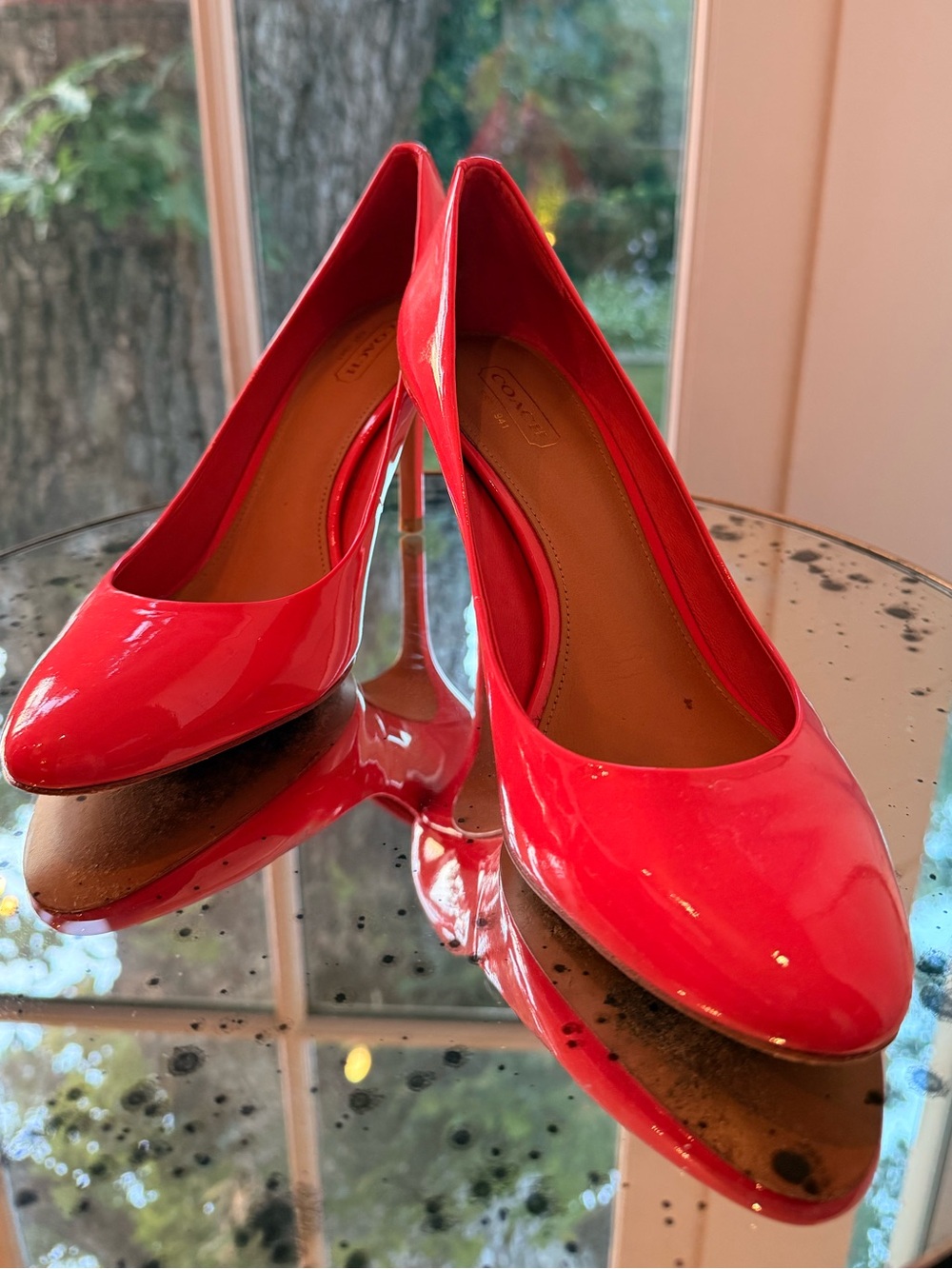 🪸 Coach Nala Patent Pumps Bright Coral Patent Leather Heels Size 9 🪸